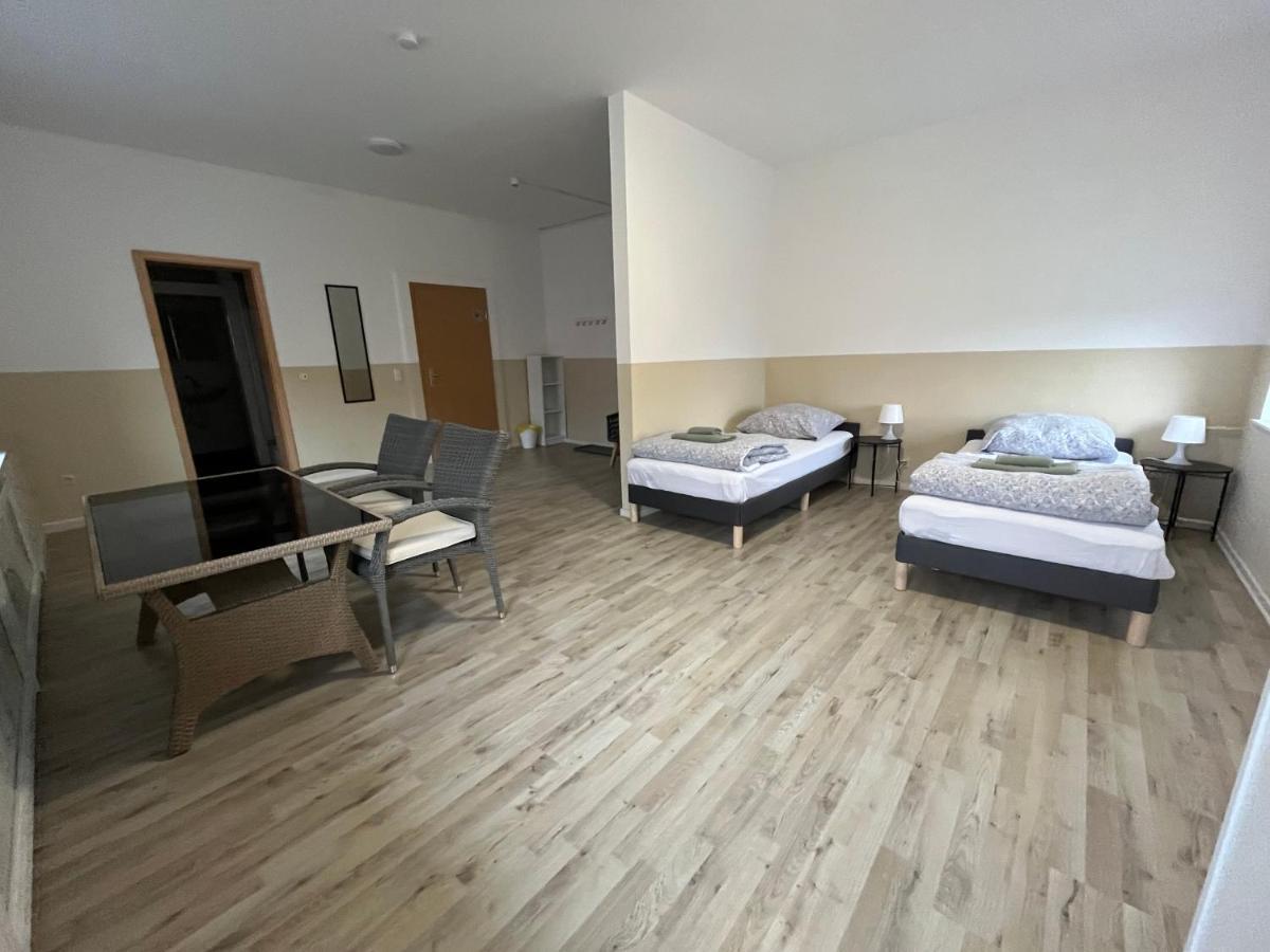 Doppelzimmer Mit Bad- Fernseher Meine Kültér fotó